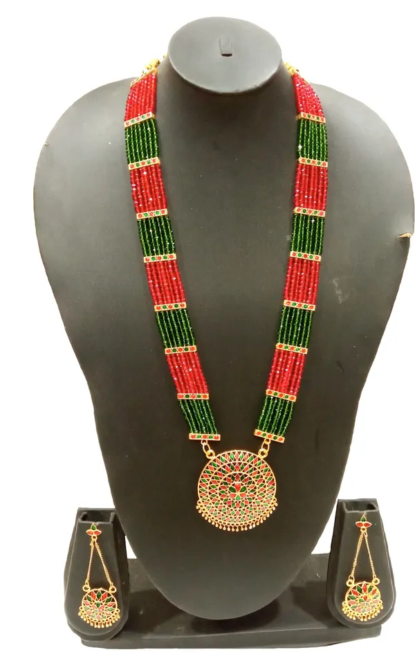 Assamese_Traditional_Gold_Plated_Red_Green_Colour_Japi_Tassel_Jewellery_Set_For_Women